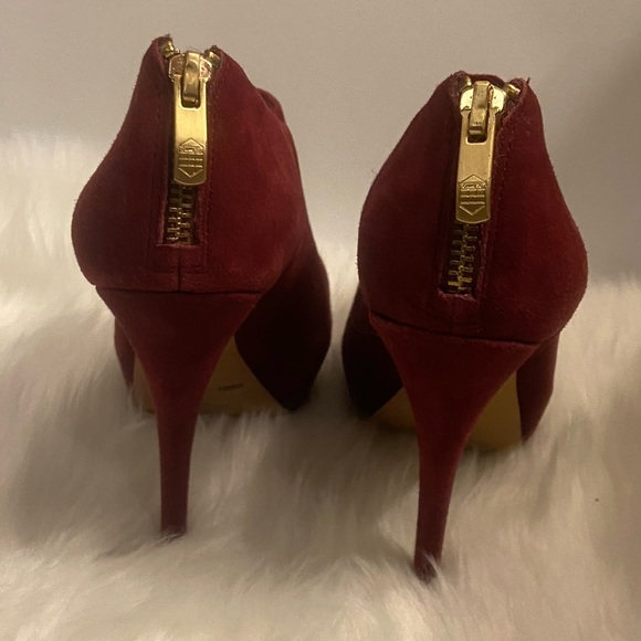 LN Vince Camuto Maroon Burgundy Vive Boot Bootie Suede 7 - Picture 5 of 9